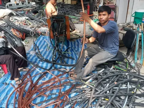 แหล่งรับซื้อคอมพิวเตอร์เสียสำนักงาน (ภาพที่ 23)